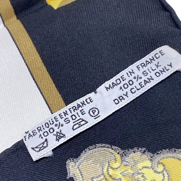 HERMES Carre 90 - Cream Black Multi Scarf 201-051625 - Picture 3 of 3
